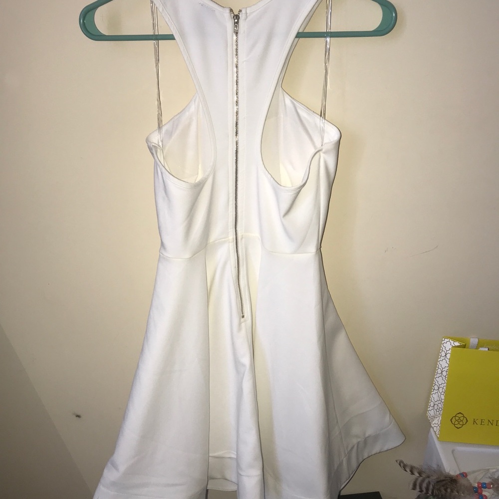 White Homecoming/Formal Dress - Picture 3 of 5